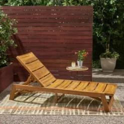 Basic Brown Wood Outdoor Loungers For Terrace, Poolside, And Deck Comfort